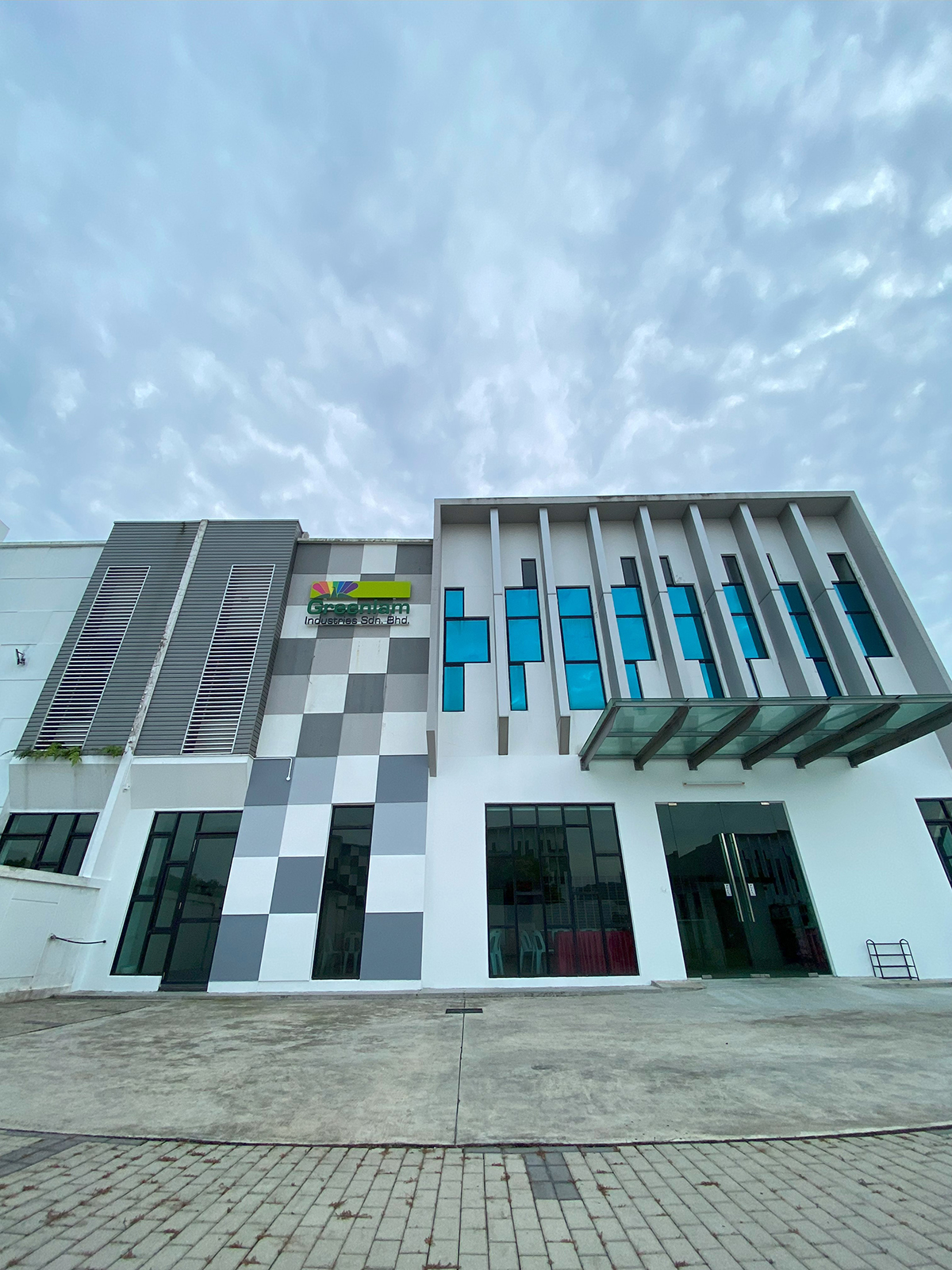 Greenlam & Splendor Now Closer to You – Our Johor Bahru Warehouse is Open!